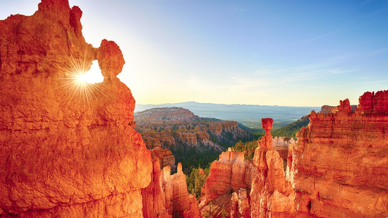 A Complete Hiking Guide to Bryce Canyon picture